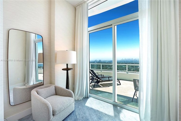 Fontainebleau II Tresor #PH South image #50