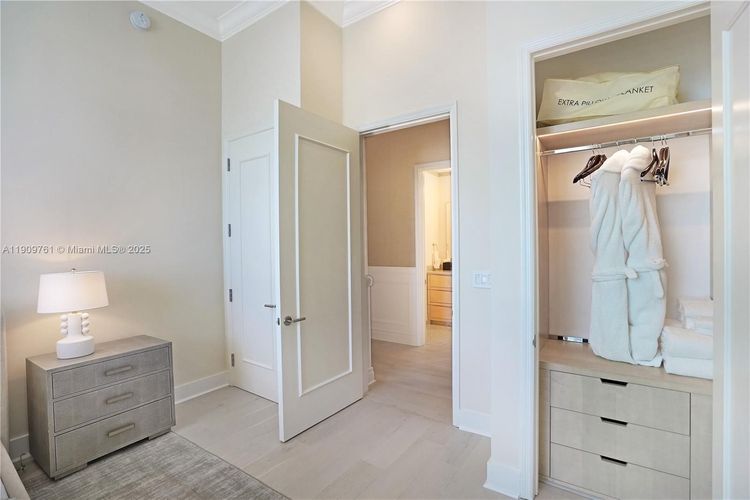 Fontainebleau II Tresor #PH South image #59