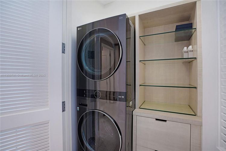 Fontainebleau II Tresor #PH South image #79