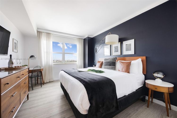 Arya Hotel Coconut Grove #1512 image #19