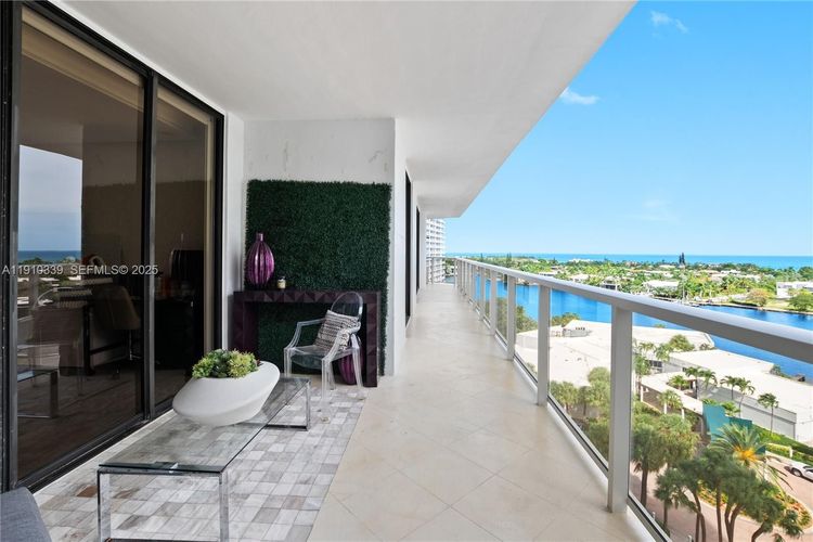 Hamptons West #808 image #37