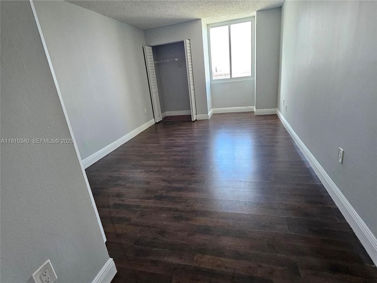 Madison Downtown #W-608 image #19