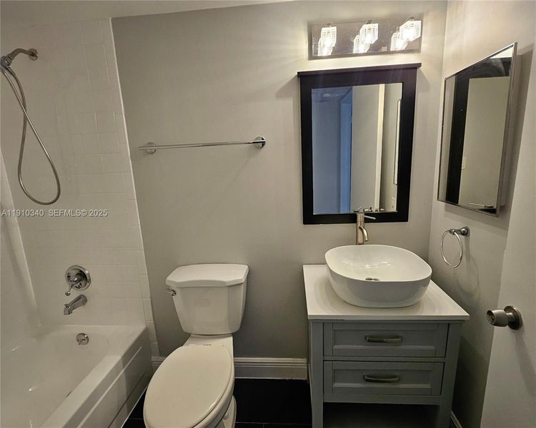 Madison Downtown #W-608 image #21