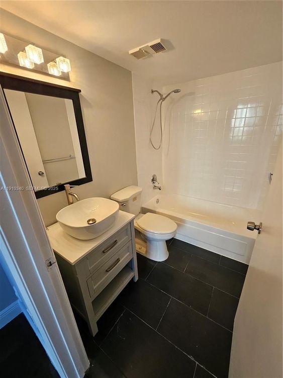 Madison Downtown #W-608 image #30