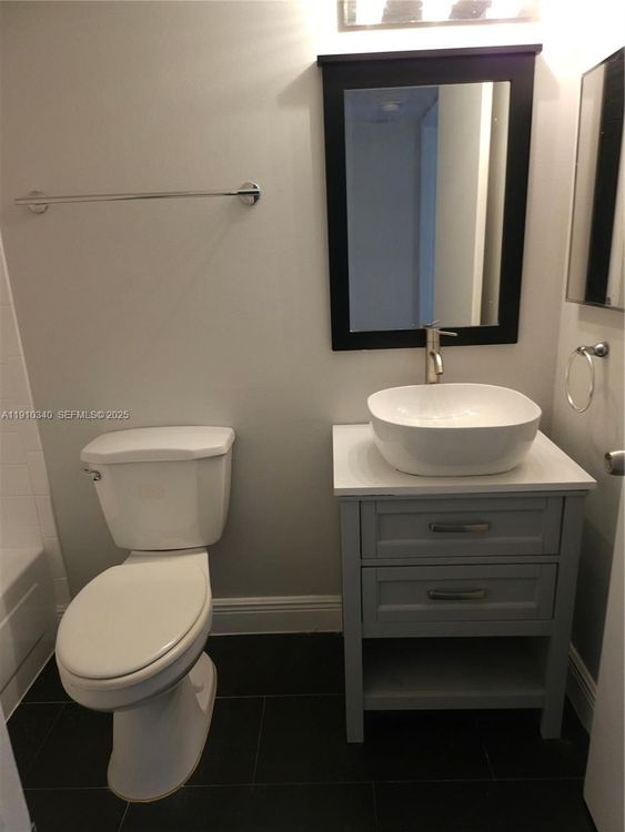 Madison Downtown #W-608 image #33