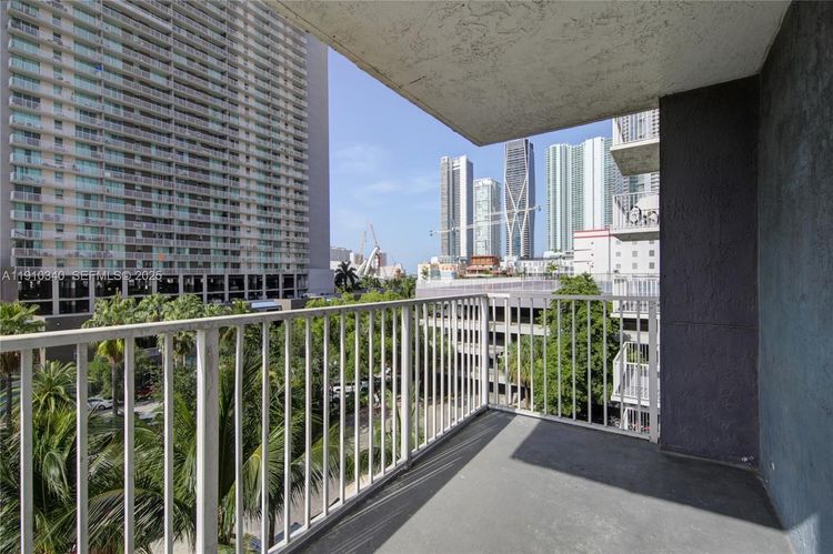 Madison Downtown #W-608 image #7