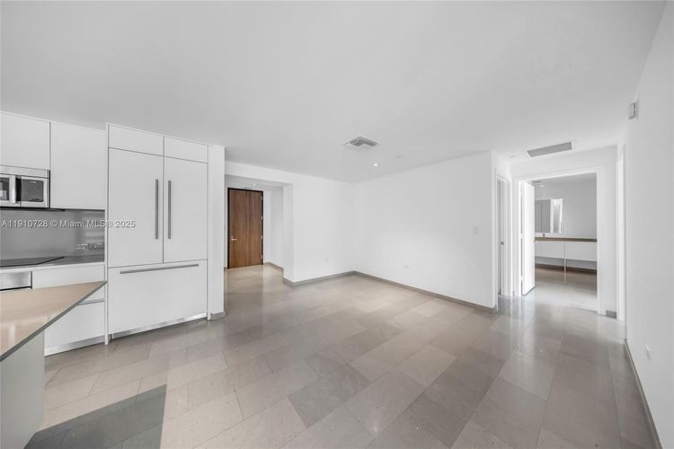 Rise Brickell City Centre #1004 image #10