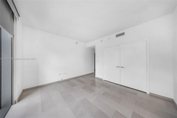 Rise Brickell City Centre #1004 image #31