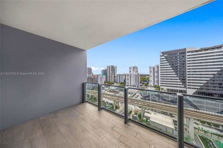 Rise Brickell City Centre #1004 image #34