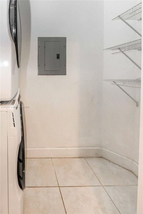 Radius #1119 image #29