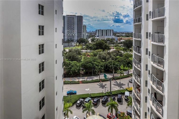 Radius #1119 image #30