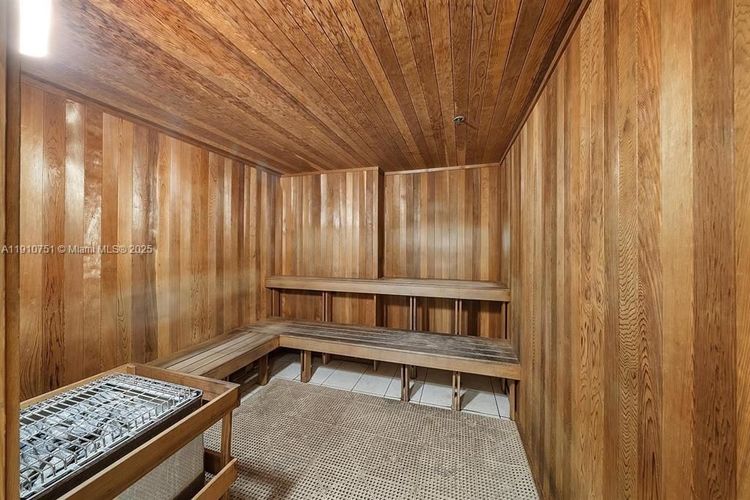 Radius #1119 image #44