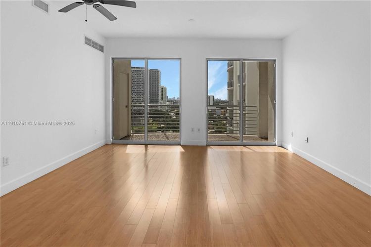 Radius #1119 image #8