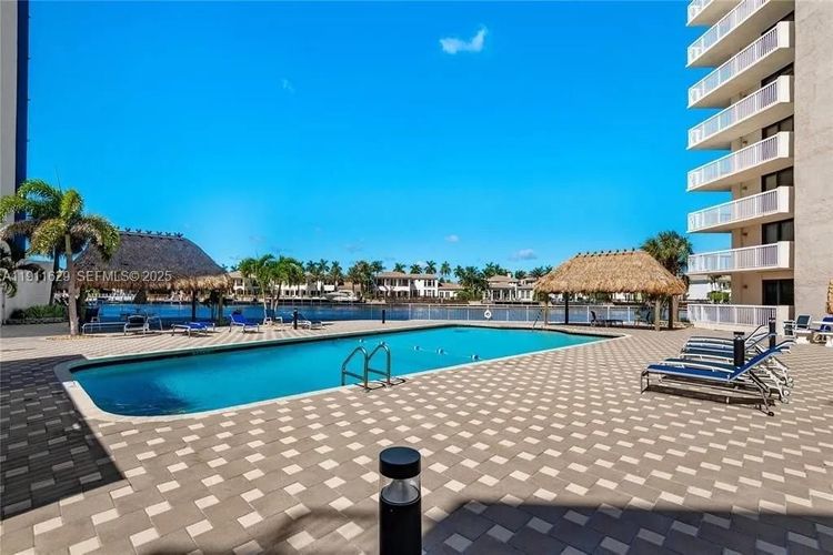 Allington Towers #17D image #15