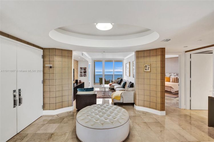 Ocean Two #1602 image #6