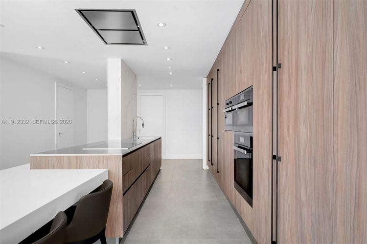 Spear at Aqua #504 image #12