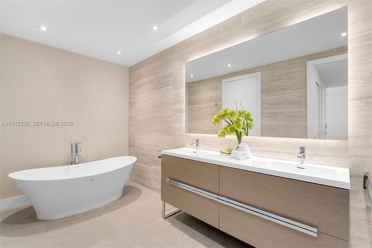 Spear at Aqua #504 image #18