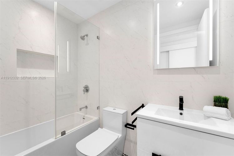 Spear at Aqua #504 image #23