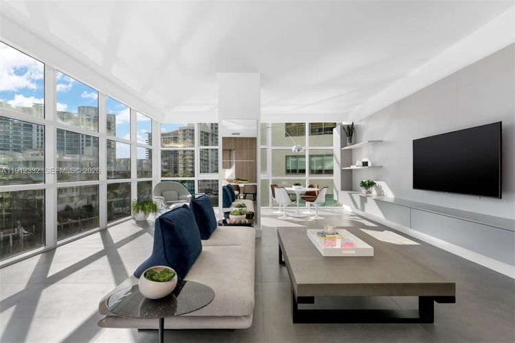 Spear at Aqua #504 image #6