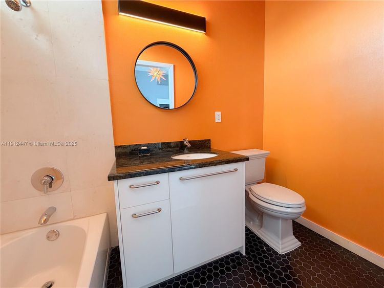 Space 01 Lofts #1105 image #12