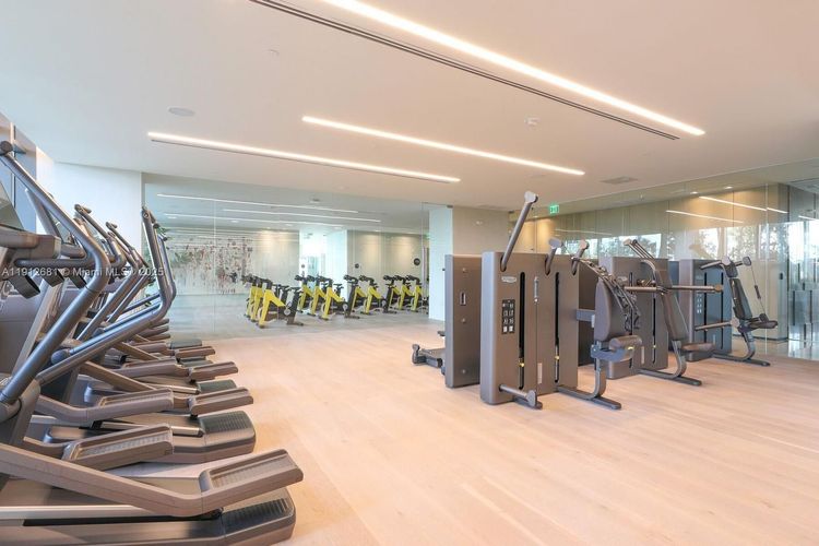 Paraiso Bay #1002 image #37