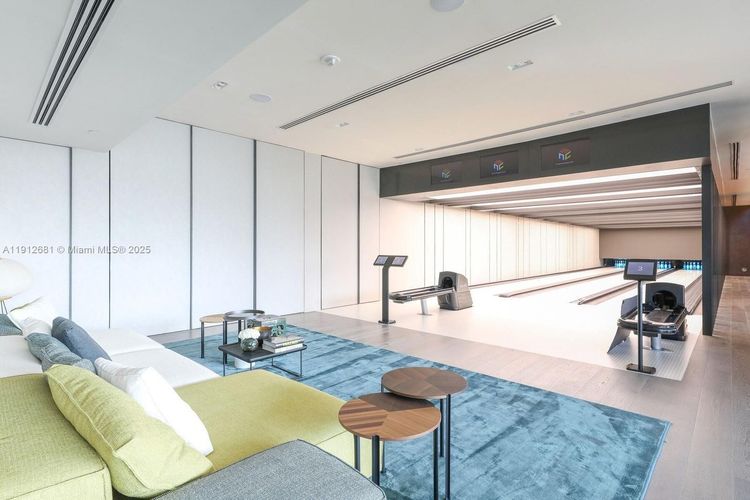 Paraiso Bay #1002 image #43