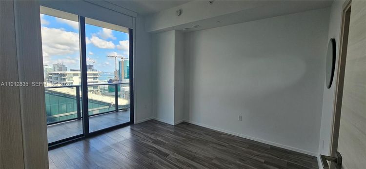 SLS Lux Brickell #5107 image #20