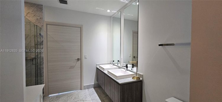 SLS Lux Brickell #5107 image #22