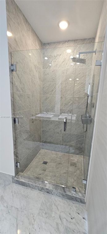 SLS Lux Brickell #5107 image #23