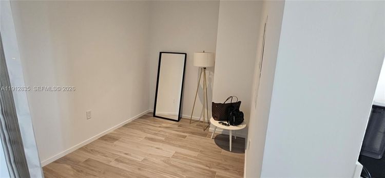 SLS Lux Brickell #5107 image #6