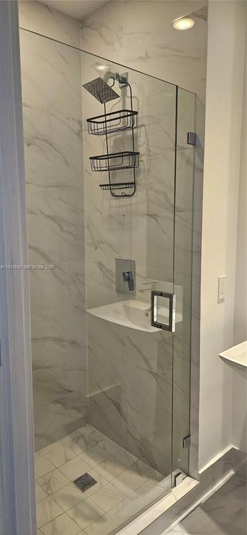 SLS Lux Brickell #5107 image #7
