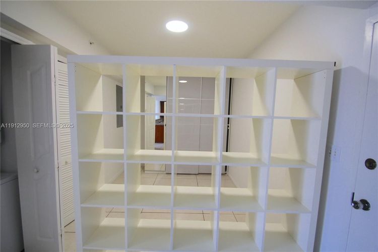 Diamond Tower #502 image #11