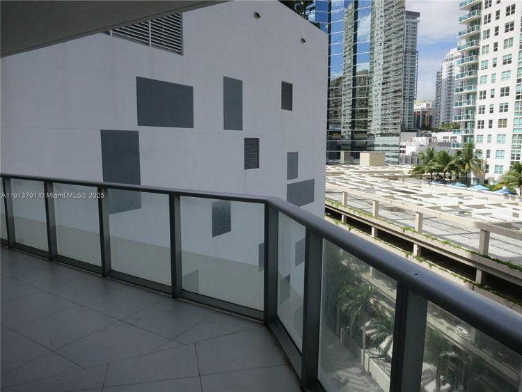 Brickell House #1110 image #12