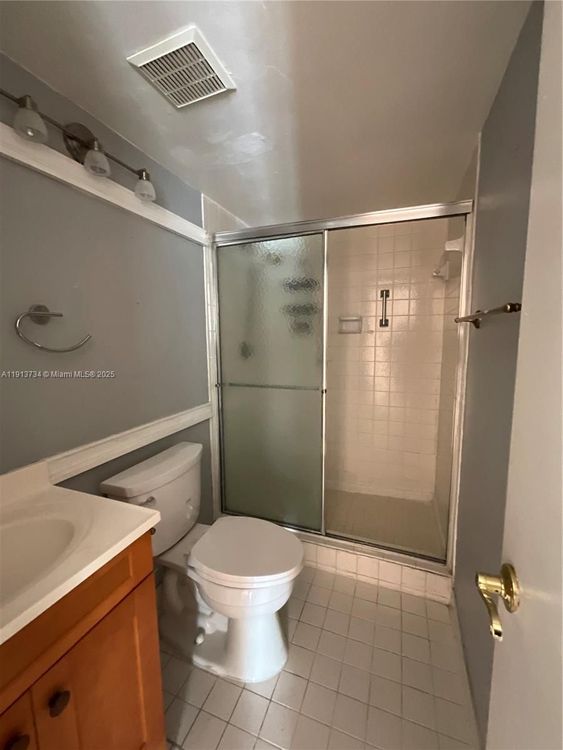 The Charter Club #817 image #13