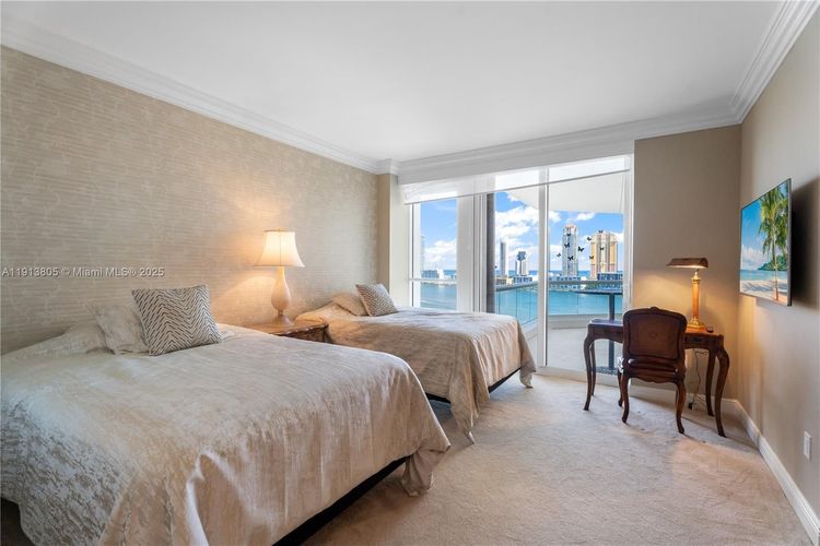 Williams Island 2600 #1605 image #22