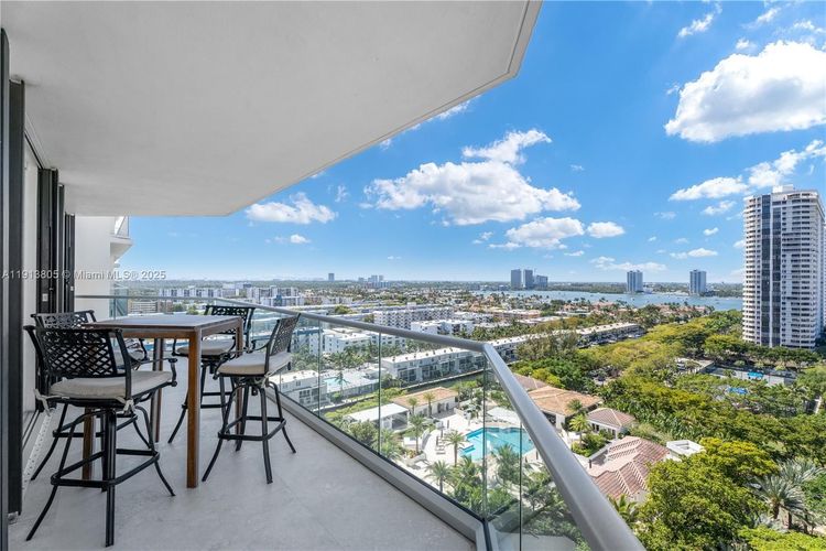 Williams Island 2600 #1605 image #34