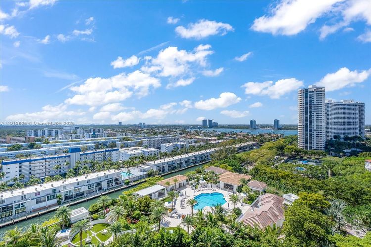 Williams Island 2600 #1605 image #36