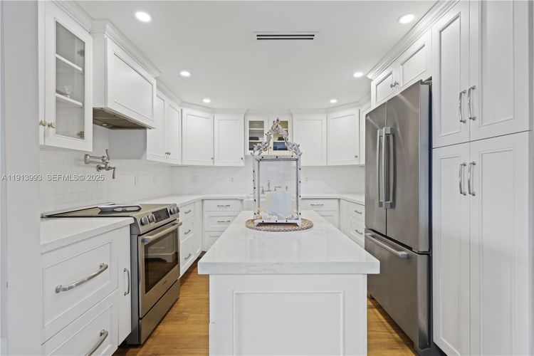 Point of Americas #1009 image #10