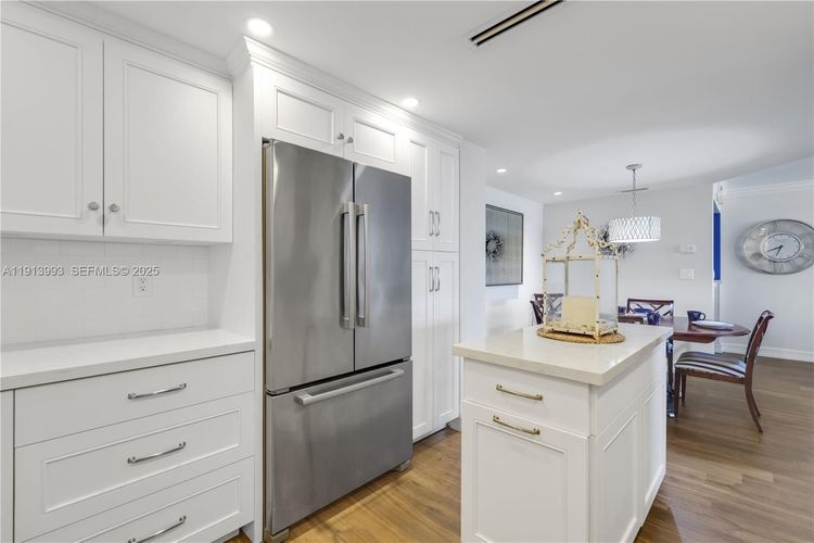 Point of Americas #1009 image #12