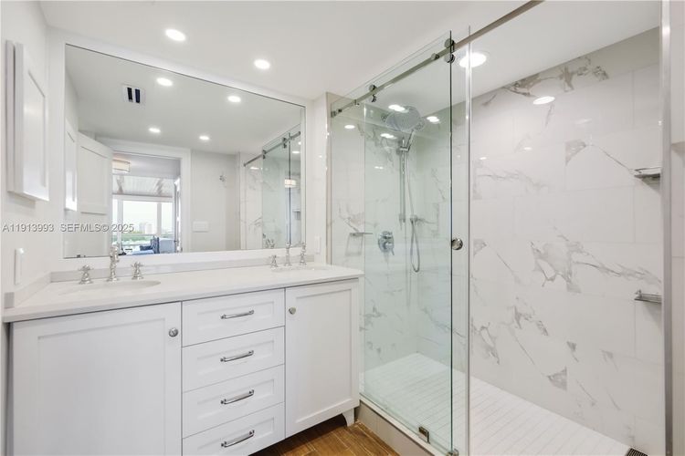 Point of Americas #1009 image #16