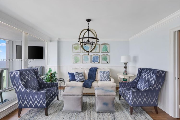 Point of Americas #1009 image #7