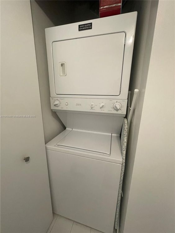 Neo Vertika #1513 image #14