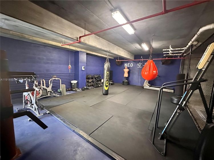 Neo Vertika #1513 image #30