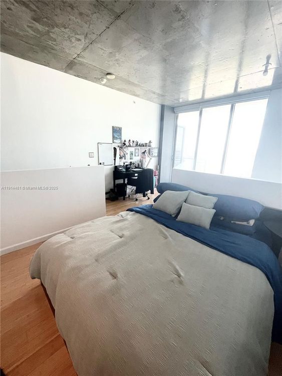 Neo Vertika #1513 image #8