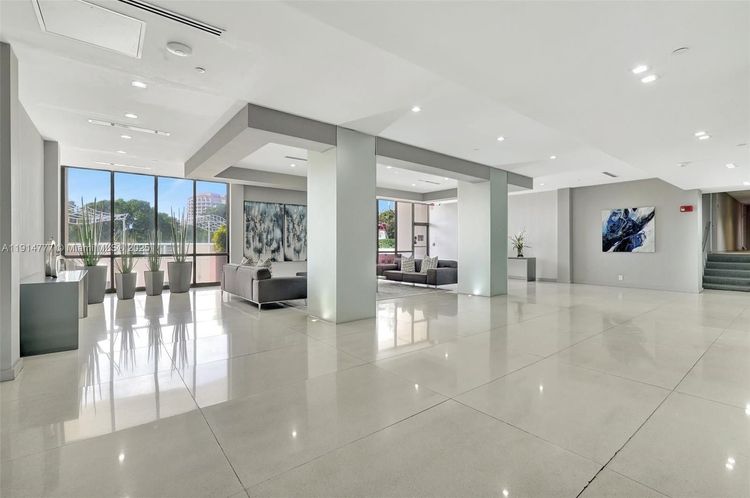 Coronado #1233 image #17