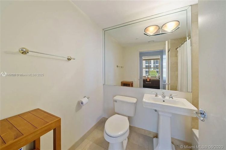 1500 Ocean Drive #504 image #10