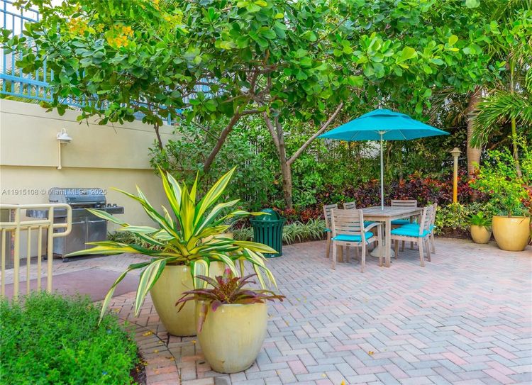 1500 Ocean Drive #504 image #24