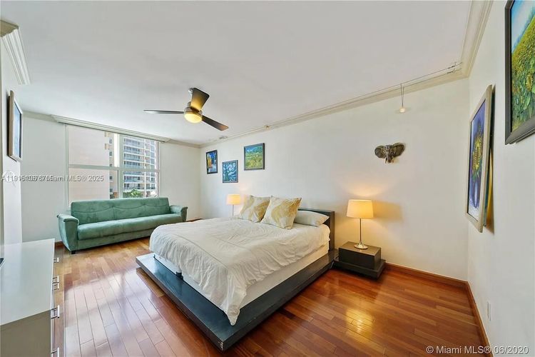 1500 Ocean Drive #504 image #7