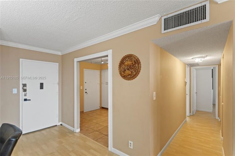 Allington Towers #11H image #20