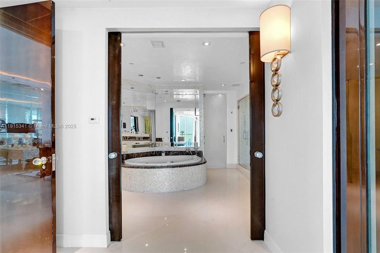 Turnberry Ocean Colony #2603 image #31